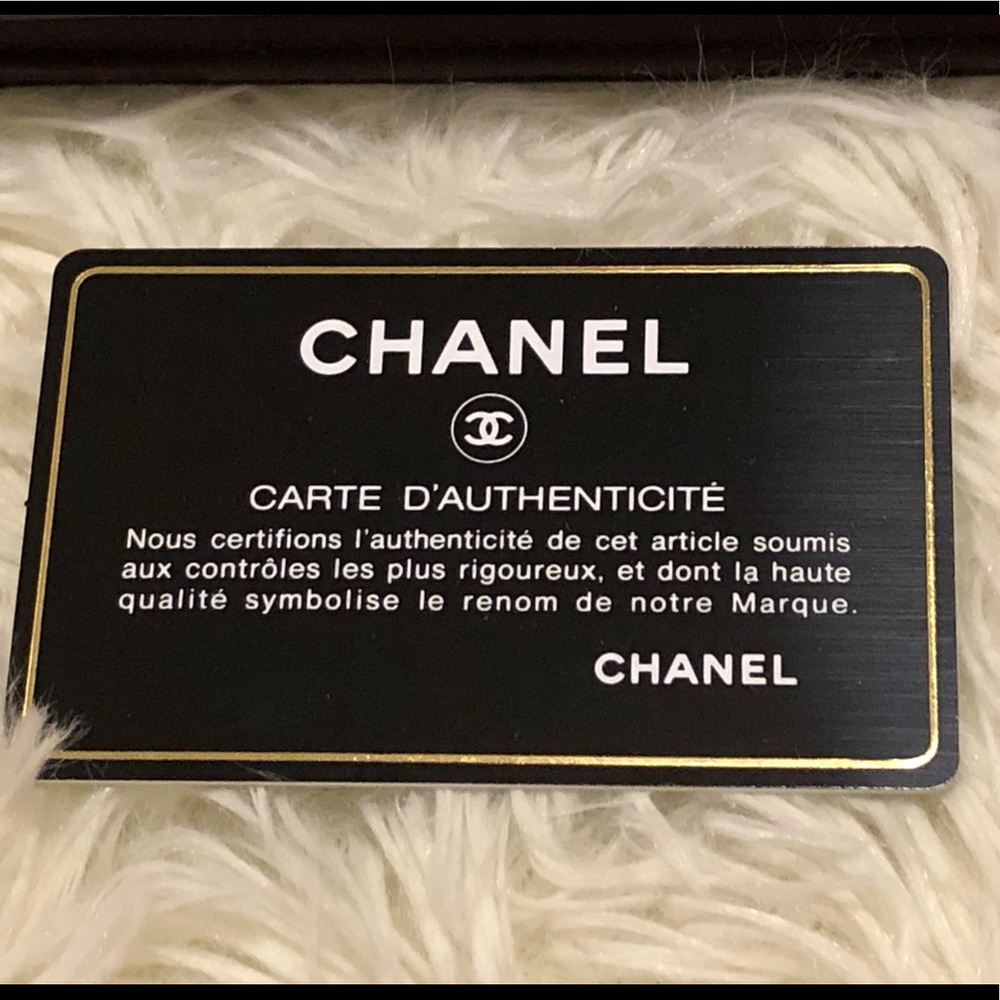 Chanel Wallet (Free Dior lip glow) - Picture 15 of 16